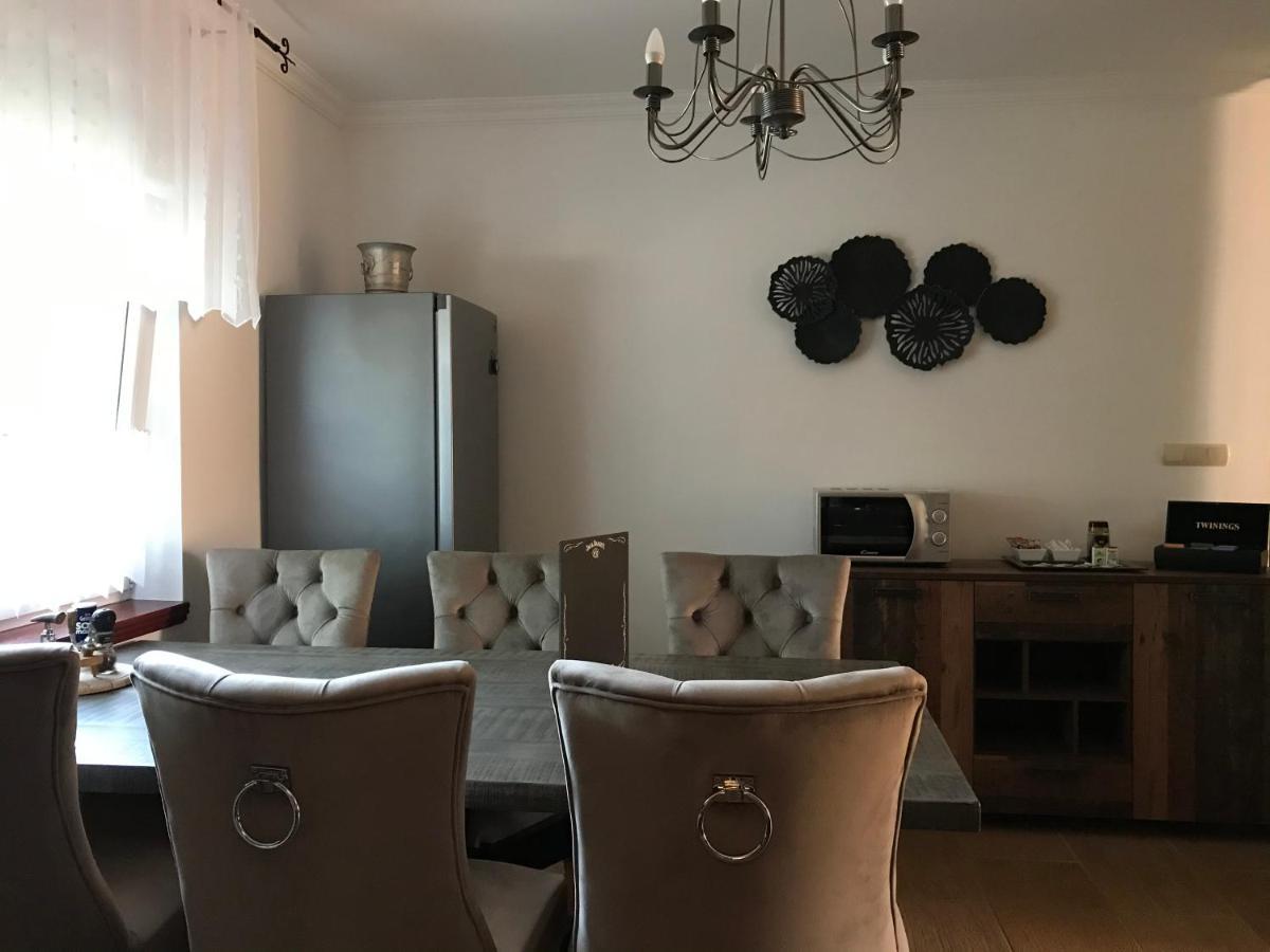 Eden Apartman Algyo Buitenkant foto