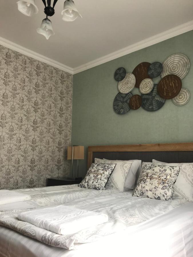 Eden Apartman Algyo Buitenkant foto