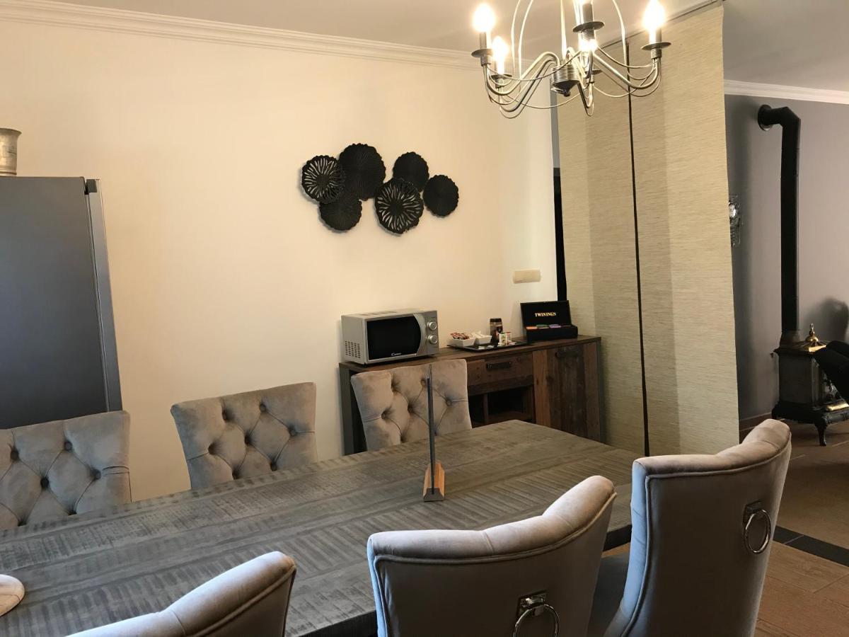 Eden Apartman Algyo Buitenkant foto