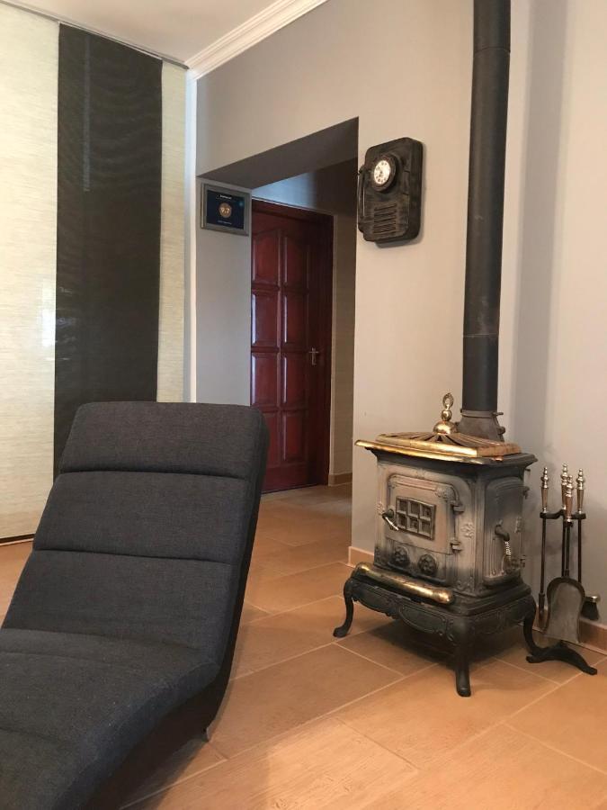 Eden Apartman Algyo Buitenkant foto
